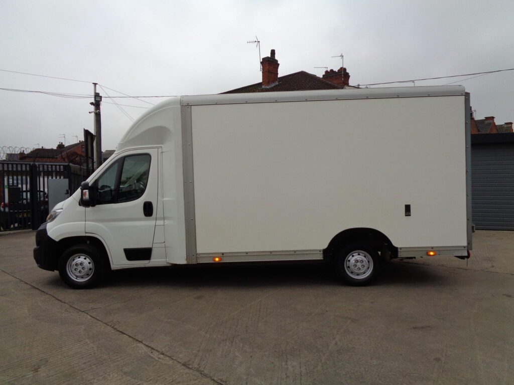 Citroen Relay 2.0 BlueHDi 35 Plus Ready To Run Luton L3 Euro 6 3dr