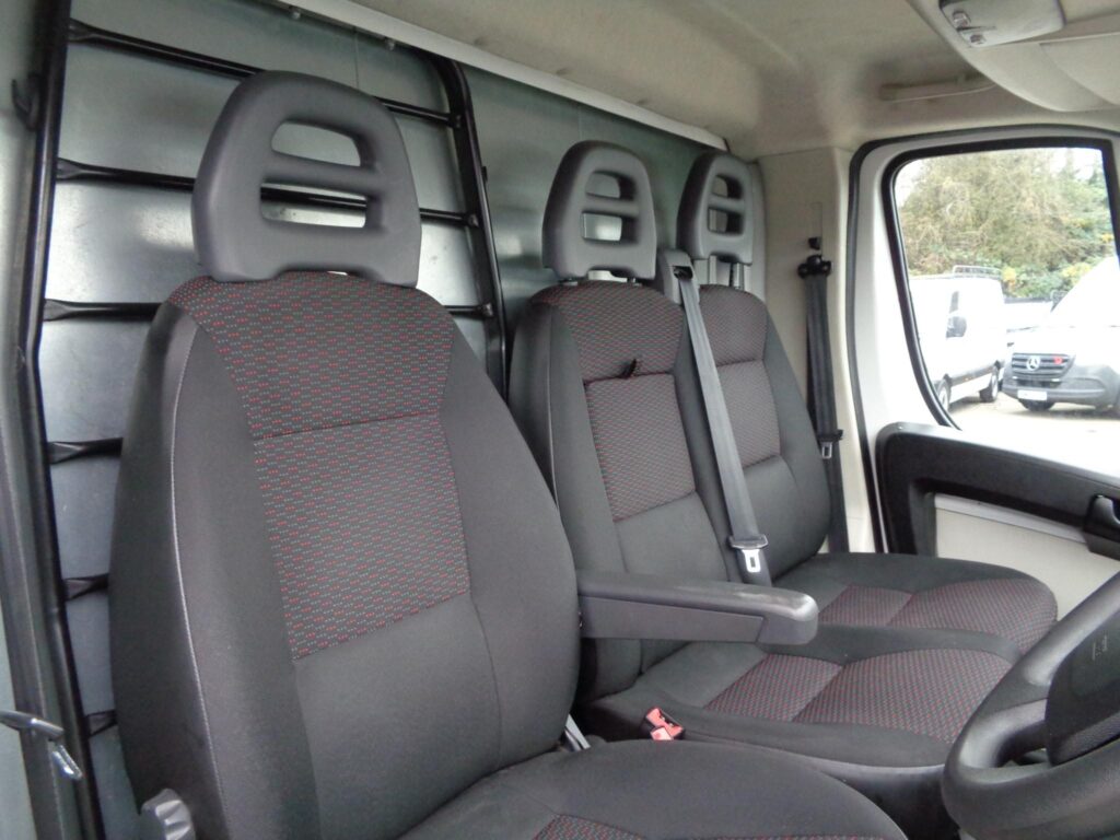 Citroen Relay 2.0 BlueHDi 35 Plus Ready To Run Luton L3 Euro 6 3dr