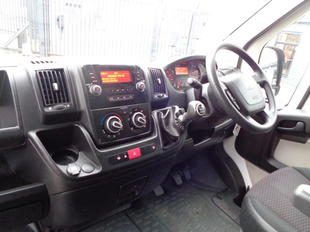 Citroen Relay 2.0 BlueHDi 35 Plus Ready To Run Luton L3 Euro 6 3dr